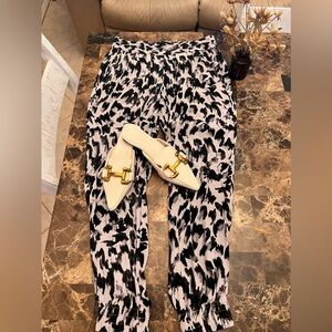 Ann Taylor Loft XS petite joggers